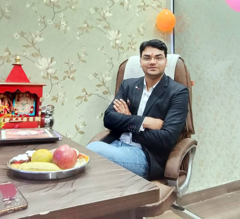 Dr. Vivek Mishra